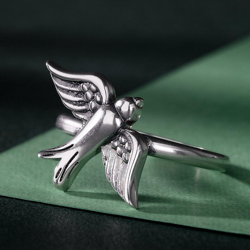 Jeulia "Flying Swallow" Bird Sterling Silver Ring