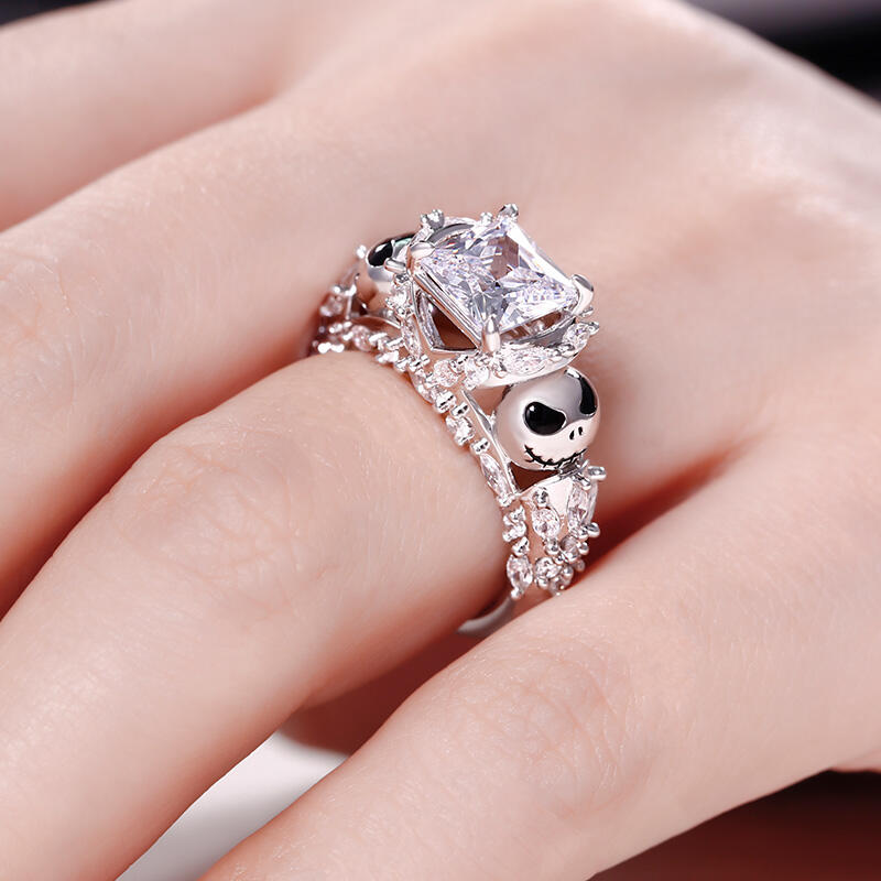 Jeulia "Romantic Soul" Skull Design Princess Cut Sterling Silver Ring