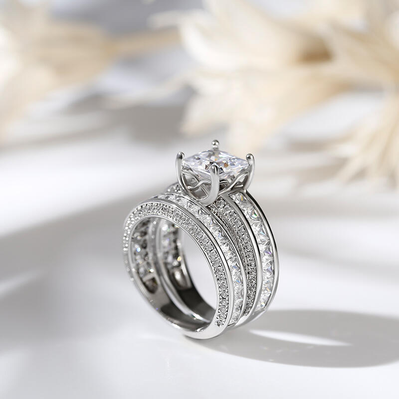 Jeulia Princess Cut Ring Set i sterlingsilver för kvinnor