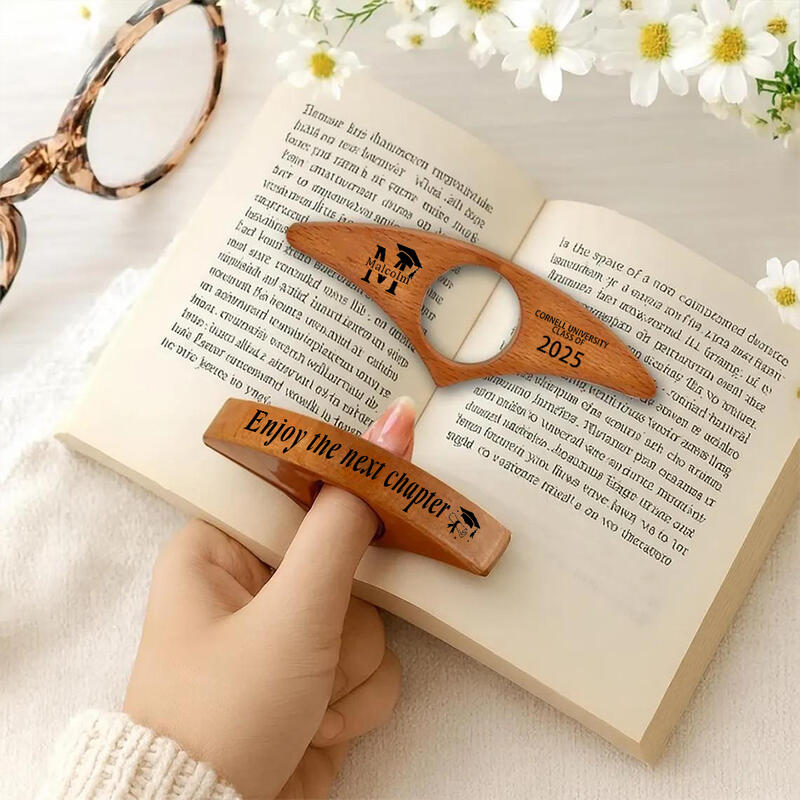 Personalized Reading Book Page Holder Thumb Reading Wood Ring Graduation Gifts for Kid