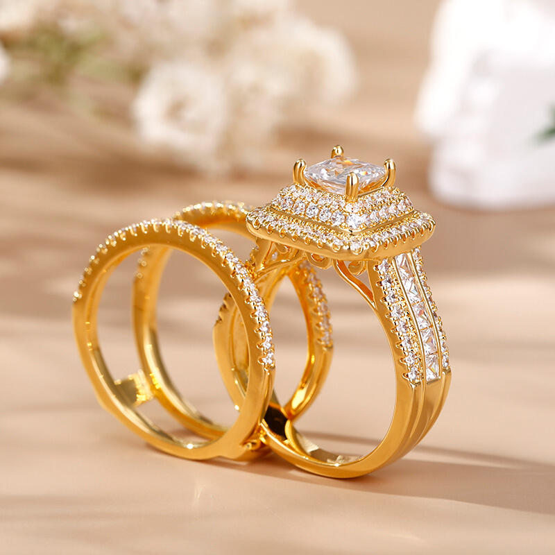 Jeulia tre halo Princess Cut Sterling Silver Enhancer Ring Set