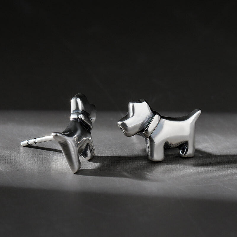 Jeulia Pendientes de botón de perritos de plata de ley