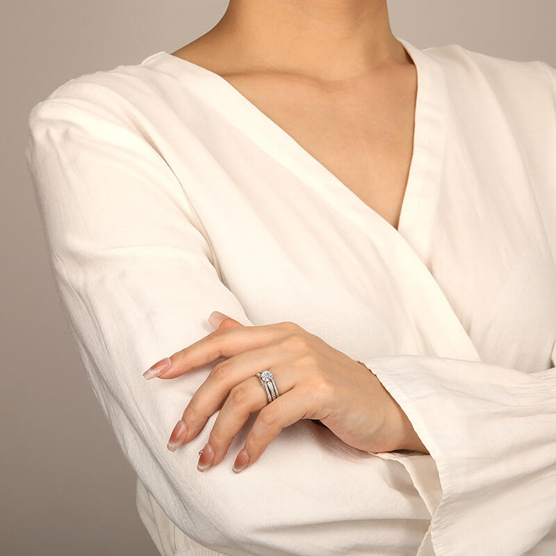 "Kampf um Liebe" Rundschliff Brautset