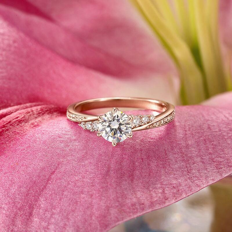 Jeulia Bague Promesse Design Twist Coupe Ronde Simple en Or Rose