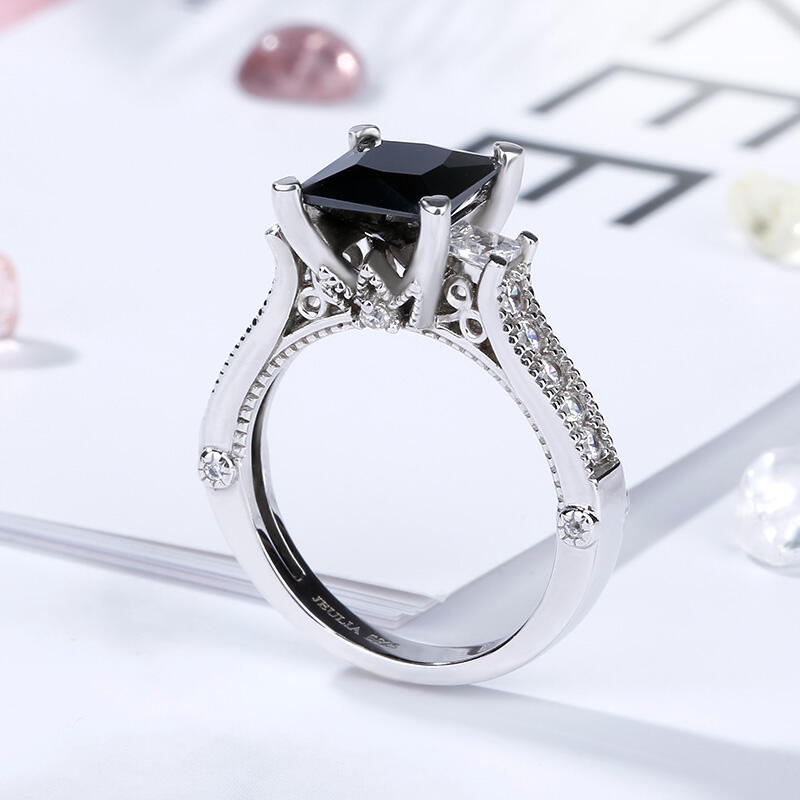 Jeulia Princess Cut Sterling Silver Ring