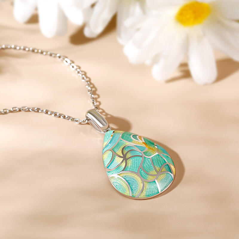 Jeulia Collares de mujer de plata de ley con esmalte en forma de lágrima verde