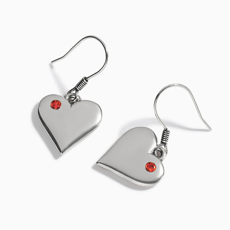 Jeulia Aretes de corazones con piedra roja de amor de plata