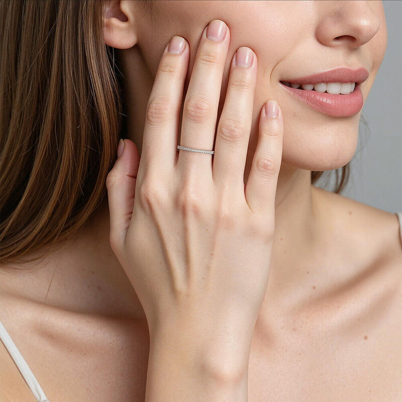 "Tell It To My Heart" 1.6mm Classic Wedding Band