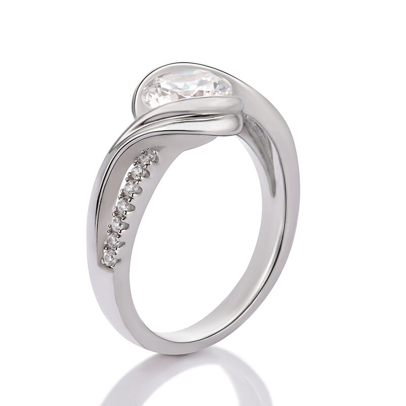 Jeulia Split Shank Round Cut Sterling Silver Ring