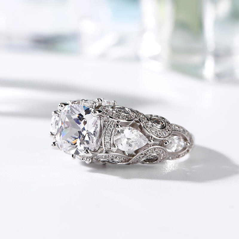 Jeulia Vintage ringdesign i kuddskär i sterlingsilver