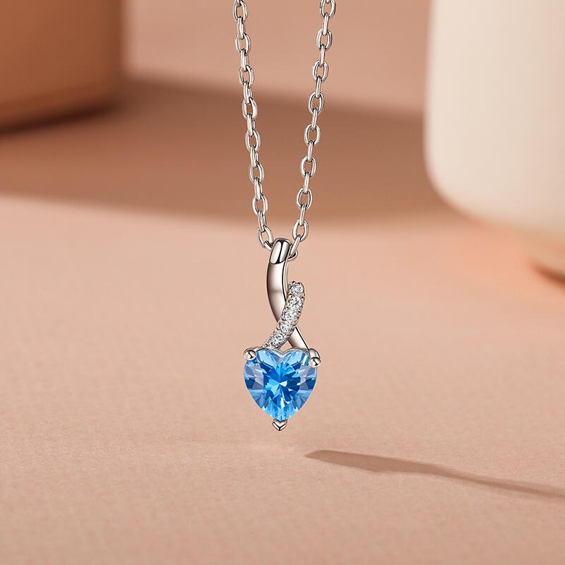Twist Aquamarine Heart Necklace