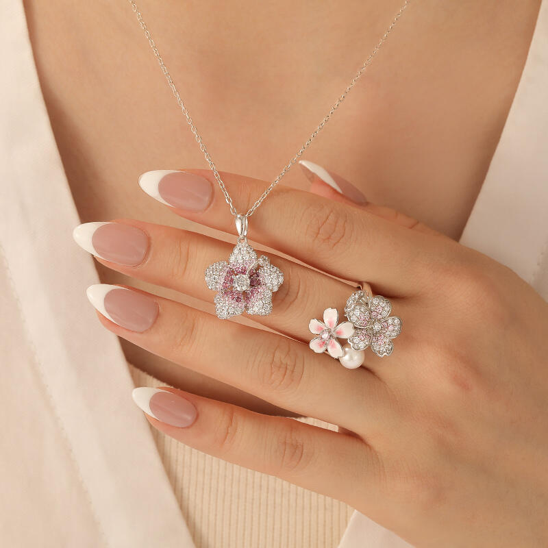 Jeulia Gradient Pink Hibiscus Flower Necklace