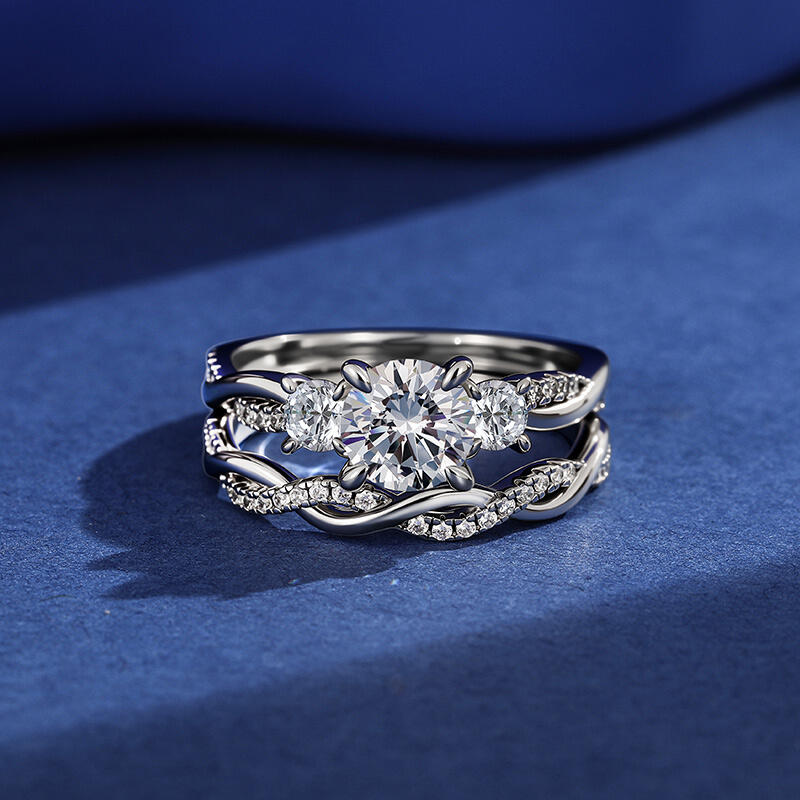 Jeulia Juego de Anillos Clásico de Tres Piedras Redondas con Giro