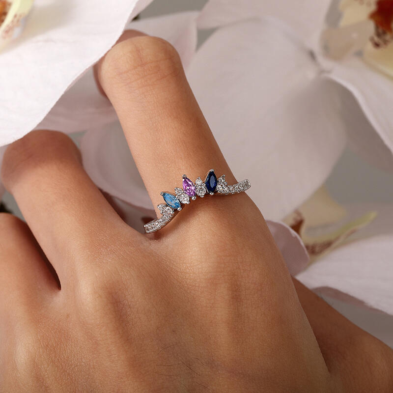 Jeulia Custom V-Shaped Three Marquise Cut Birthstone Ring