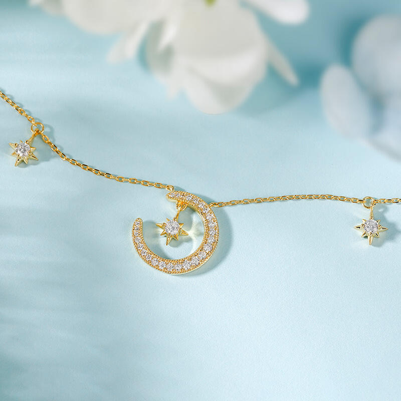 Jeulia "Moon and Star" Round Cut Sterling Silver Necklace