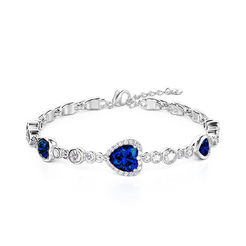 Jeulia Vintage Halo Heart Bracelet