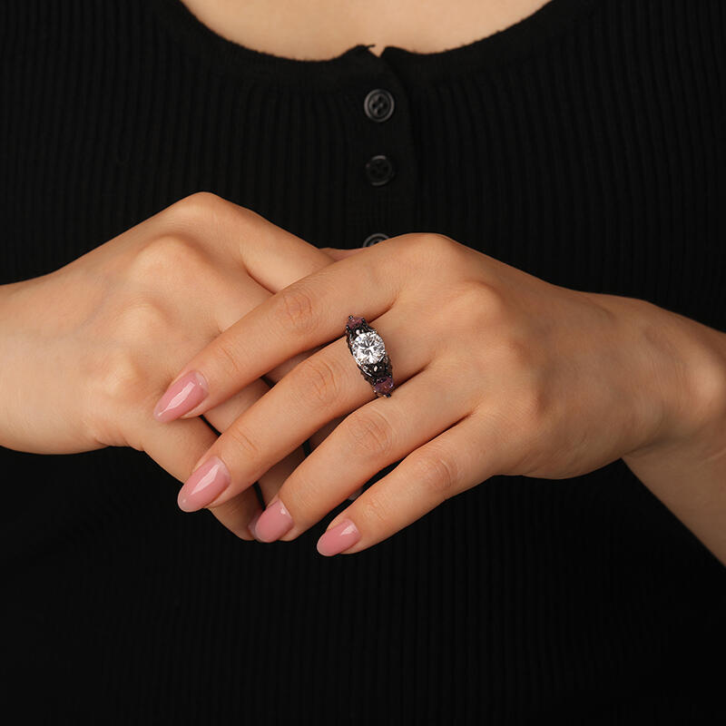 Jeulia Two Tone Black Bat Ring Sterling Silver Round Cut