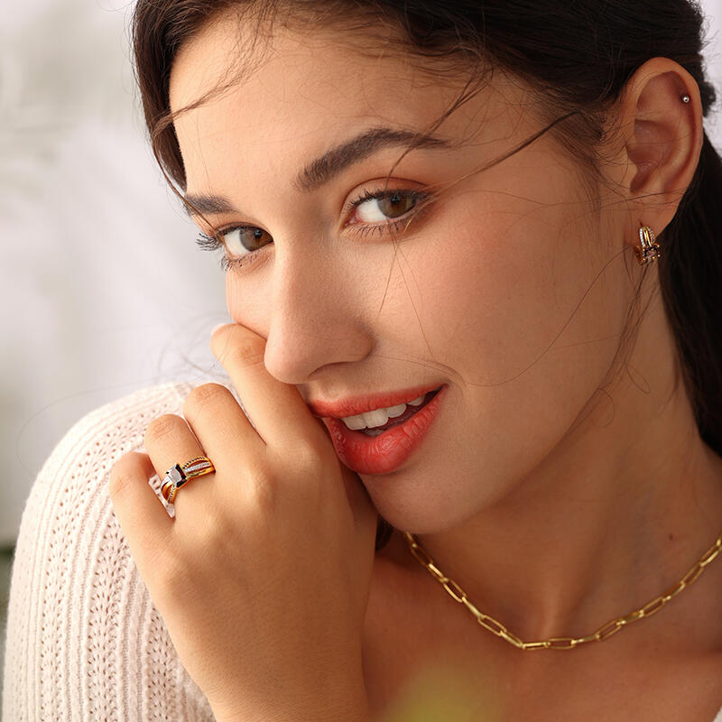 Jeulia Unique Design Sterling Silver Paperclip Chain Necklace