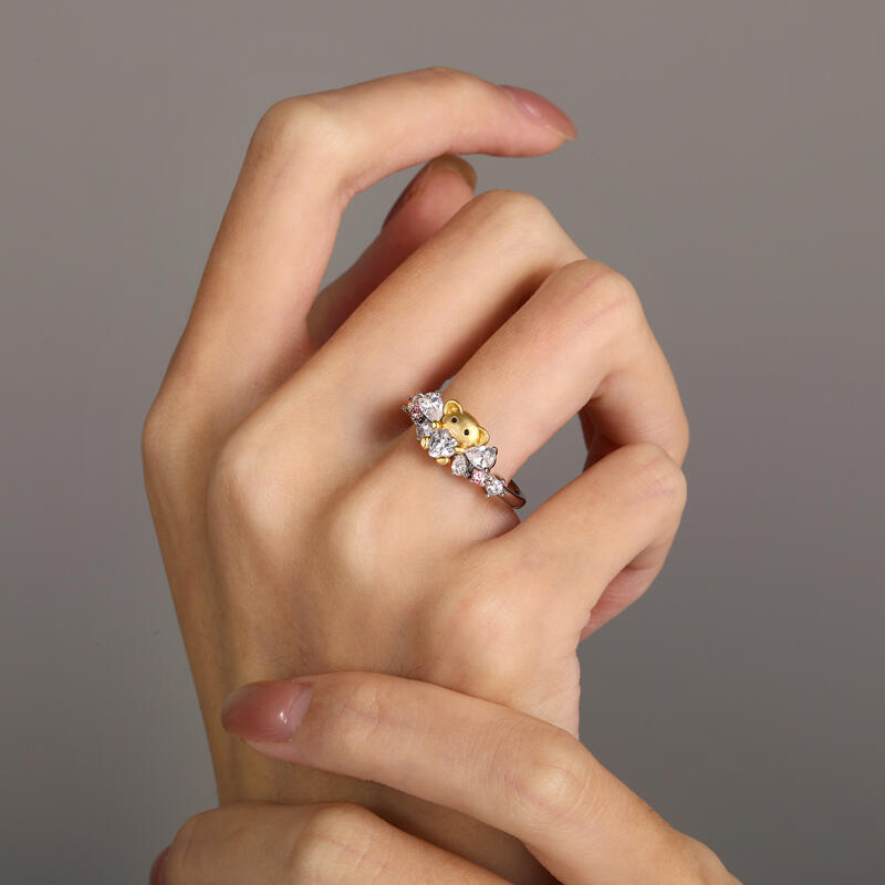 Jeulia Hug Me Cute Bear with Butterfly Knot Ring