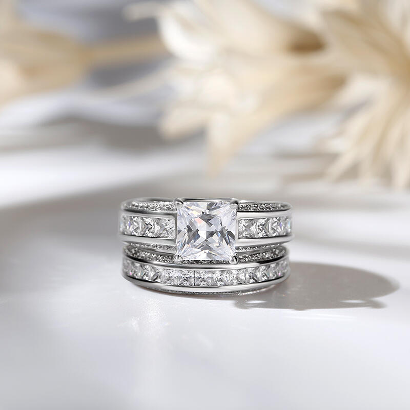 Jeulia Princess Cut Ring Set i sterlingsilver för kvinnor