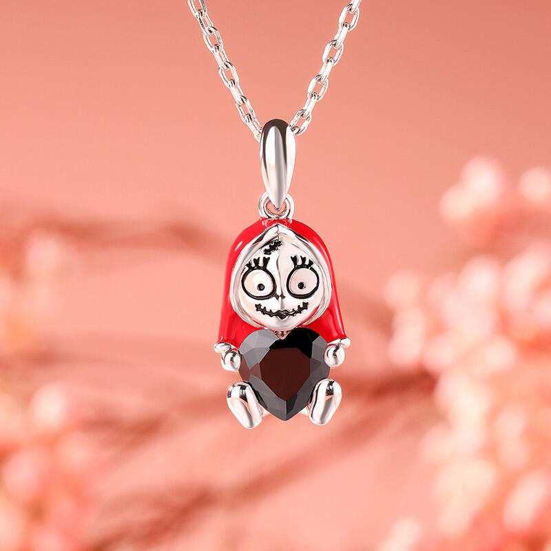 Jeulia Hug Me "Endless Joy" Skull Heart Cut Sterling Silver Necklace