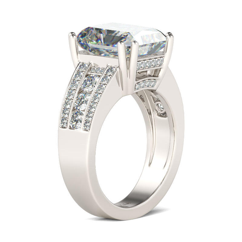 Anillo De Compromiso De Corte Cuadrado En Plata De Ley