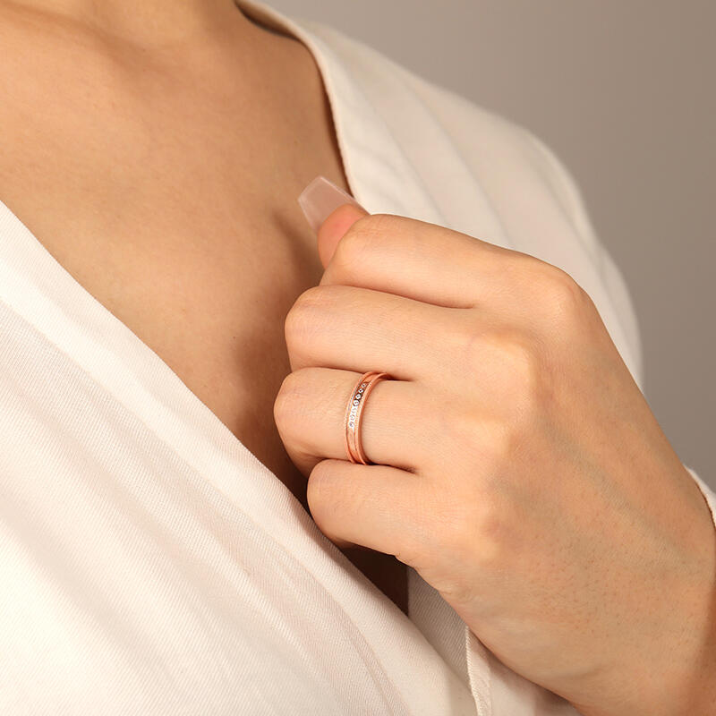 "Taste of Love" Matte Classic Wedding Ring