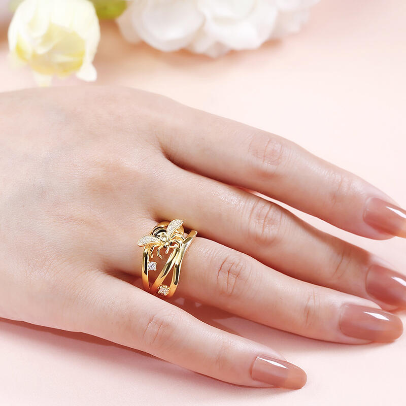 Jeulia Honey Bee Crossover Sterling Silver Ring