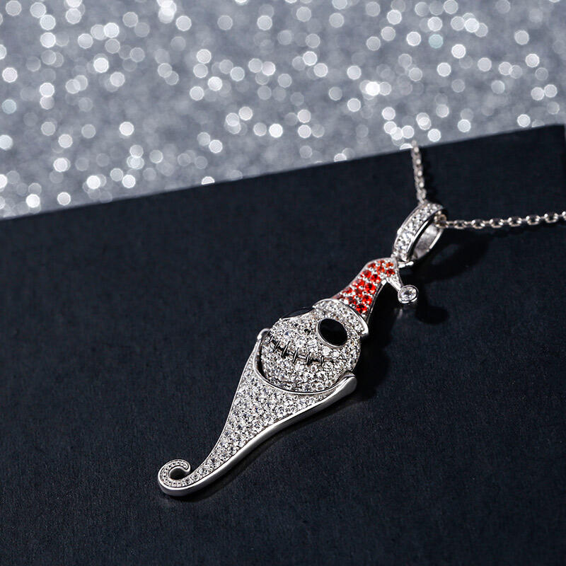 Jeulia "Christmas Hat Skull" Sterling Silver Necklace