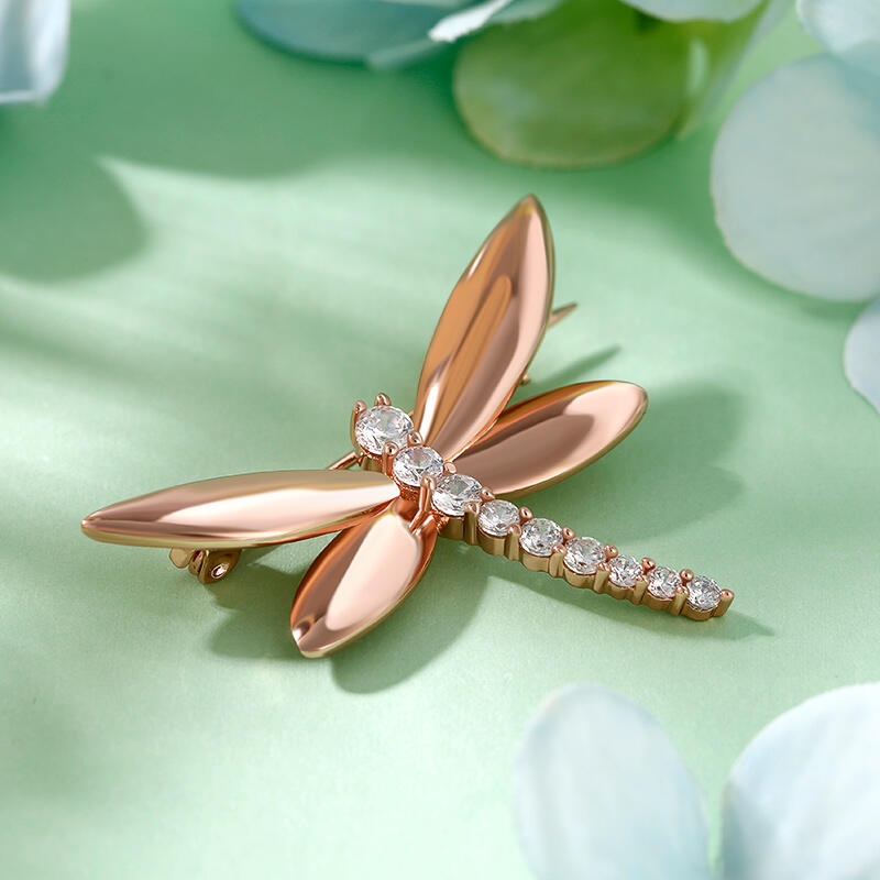 Jeulia "Garden Dragonfly" Round Cut Sterling Silver Brooch