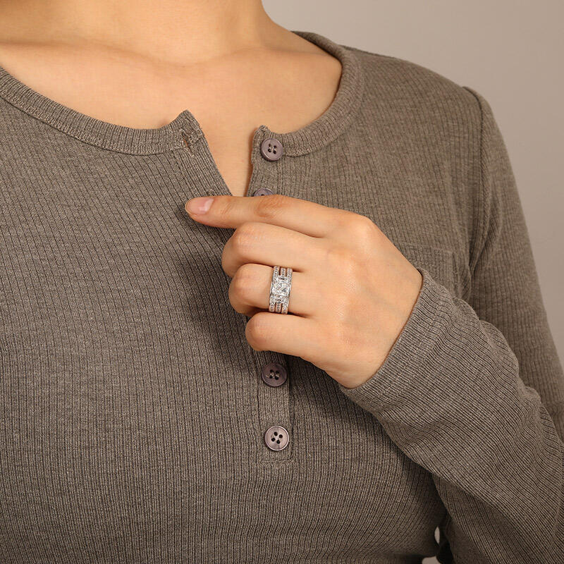 "Happy Beginning" Radiant Cut 3pcs Bridal Set