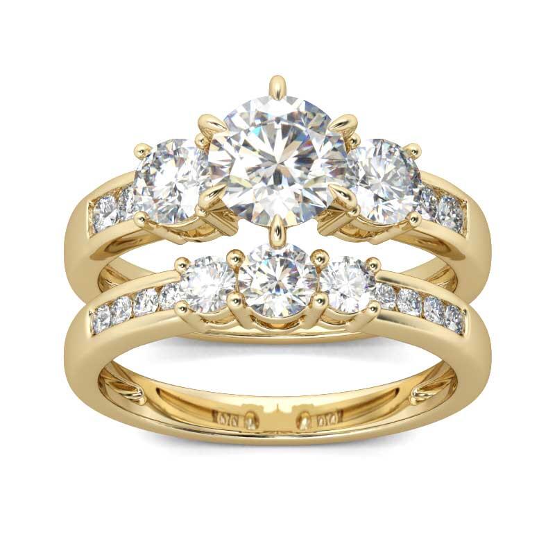 Jeulia Conjunto De Anillos De Tono Oro Con Tres Piedras De Talla Redonda En Plata De Ley