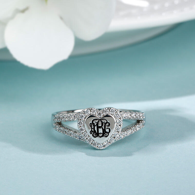 Jeulia Halo Heart Monogram Personalized Sterling Silver Ring