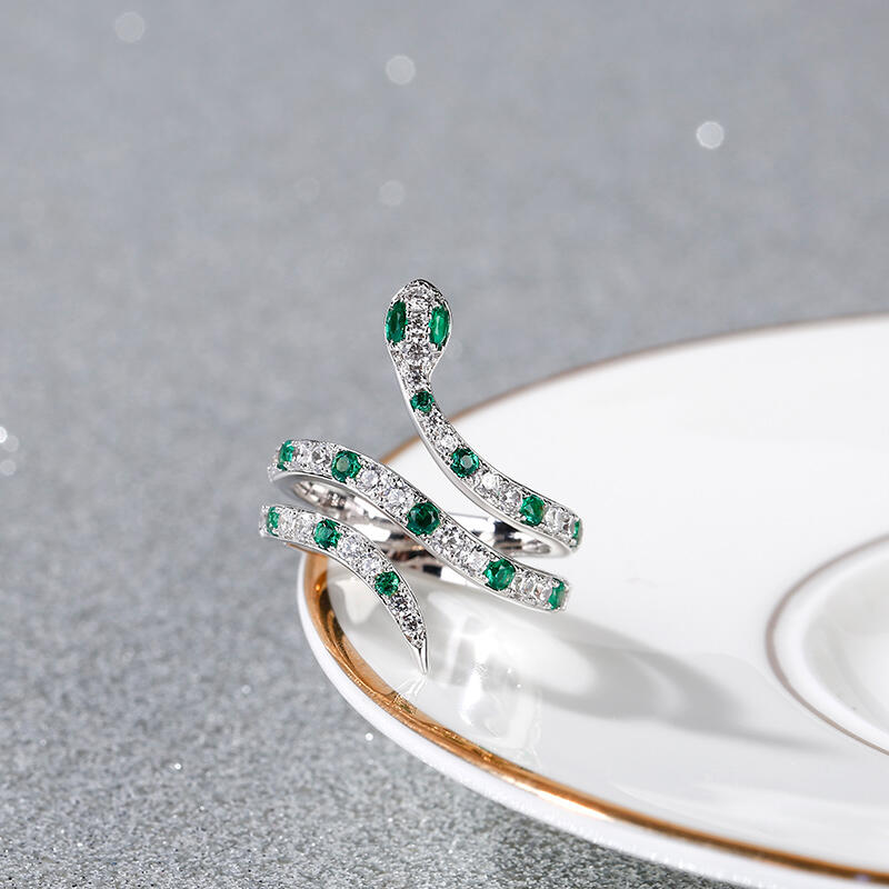 Jeulia Snake Shape Sterling Silver Cocktail Ring