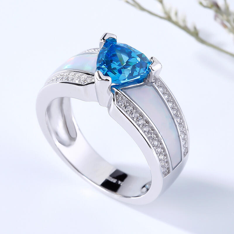 Jeulia Unique Trillion Cut Sterling Silver Ring