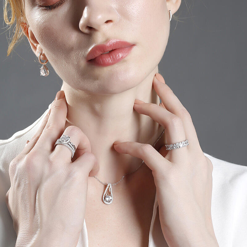 Jeulia Classic Pear Cut Sterling Silver Women's Band