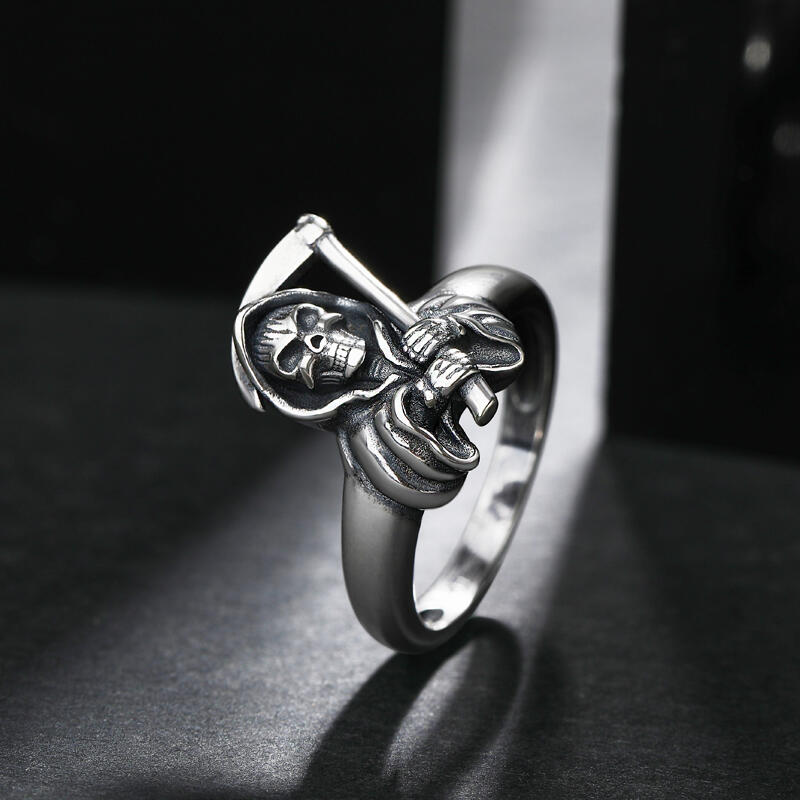 Jeulia Anillo parca guadaña para hombre de plata calavera punk