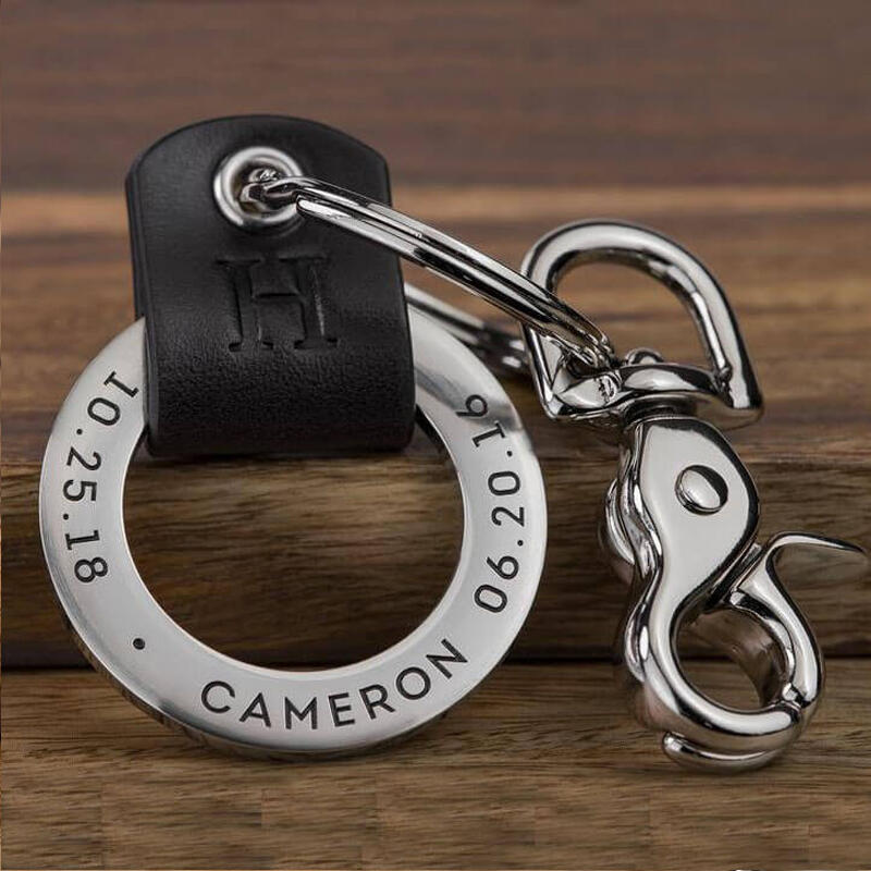 Porte-clés Personnalisé en Cuir Homme avec 1 à 10 Prénoms Gravés Cadeau pour Pères