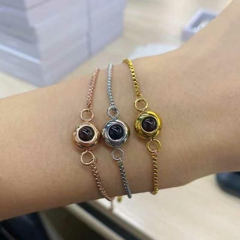 Bracelet personnalisé avec projection d'une belle photo Cadeau cool et sympa