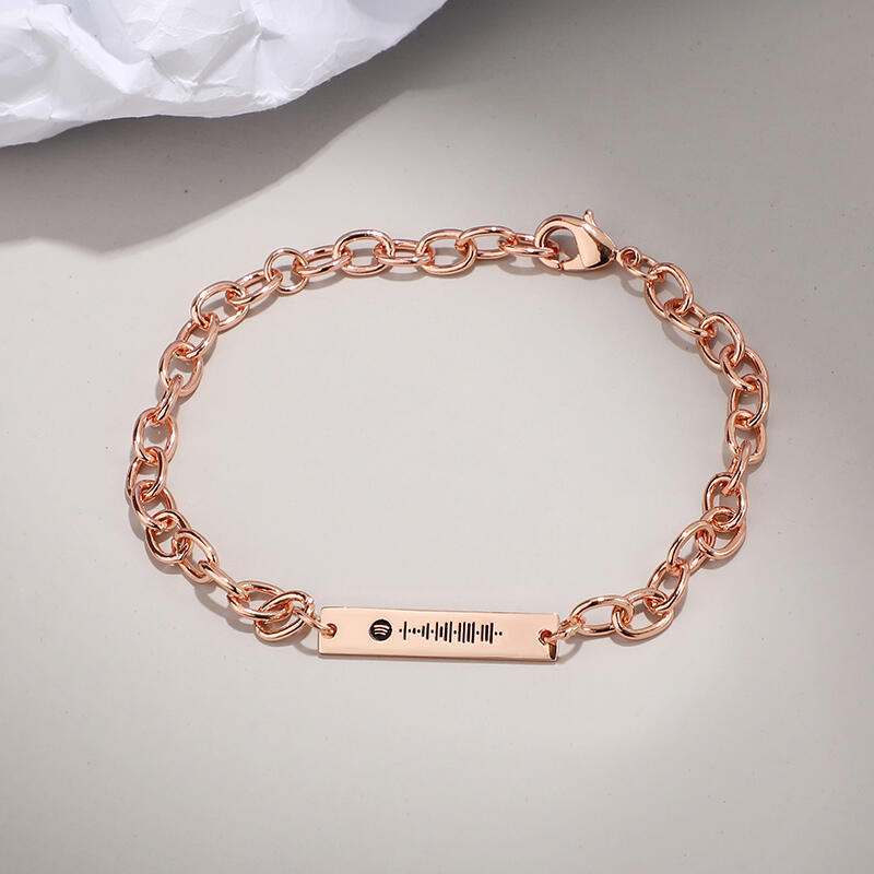 Jeulia Pulsera de acero inoxidable con código inicial de spotify escaneable