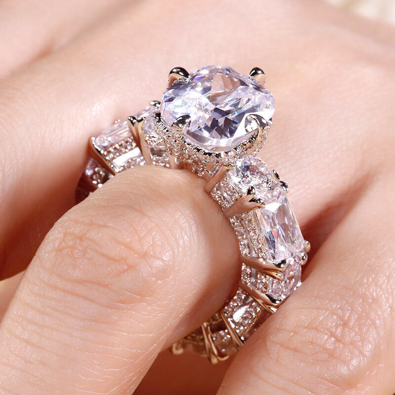 Jeulia Anillo De Eternidad De Plata Esterlina De Tres Lados Con Corte De Cojín