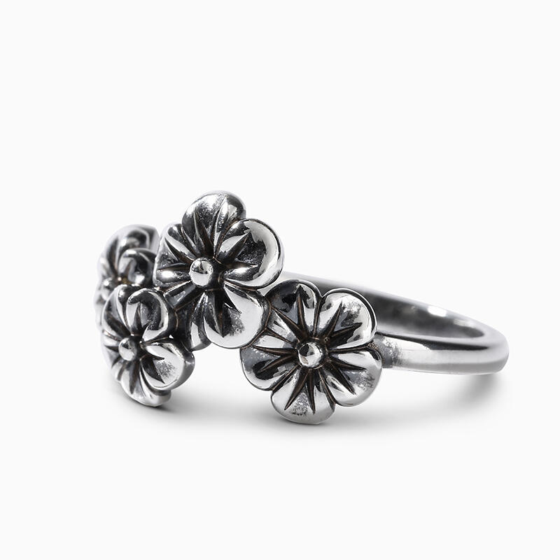 Jeulia Anillo con flores de primavera de plata de ley