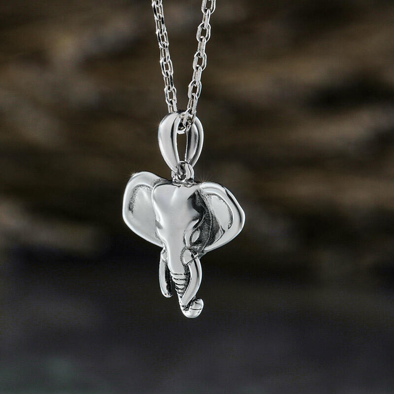 Jeulia "Elephant Head" Safari Sterling Silver Necklace