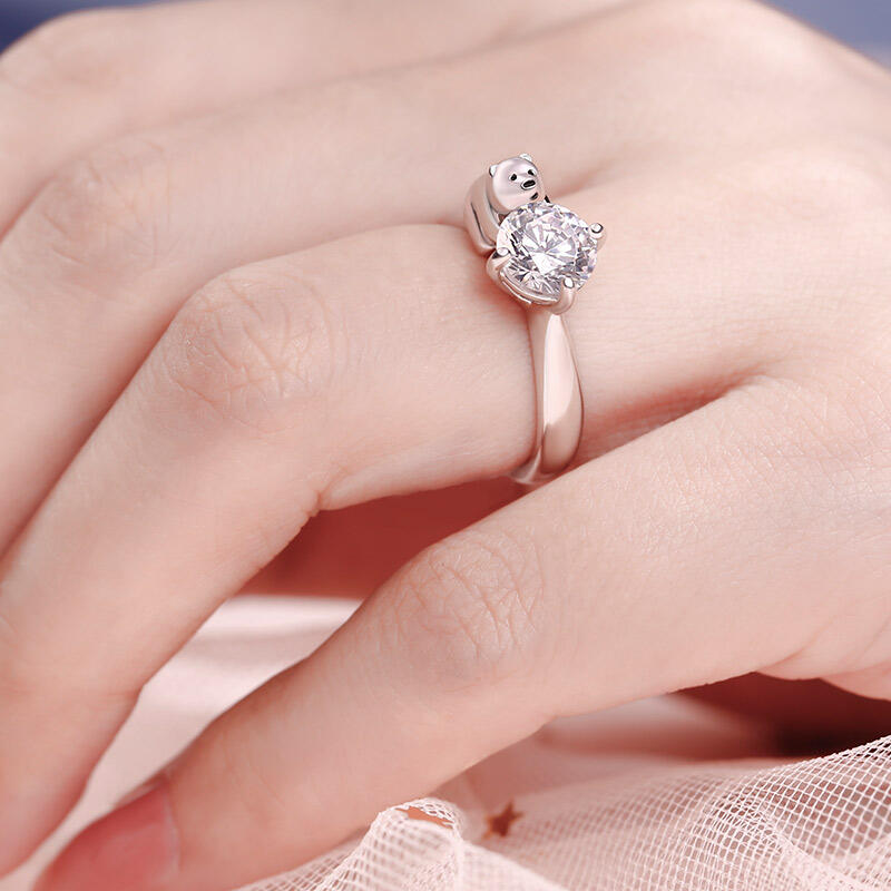Jeulia Hug Me "Pure Love" Polar Bear Round Cut Sterling Silver Ring