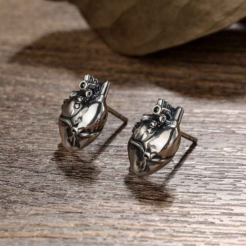 Jeulia "Anatomical Heart" Sterling Silver Stud Earrings