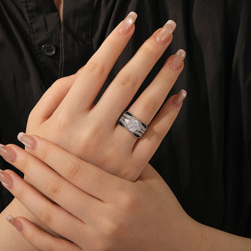 Jeulia スリーストーン リングセット ツートーン ボウ ツイステッド エンハンサー付き