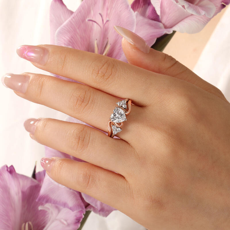 Jeulia Amore Two Tone Heart Bypass Engagement Ring