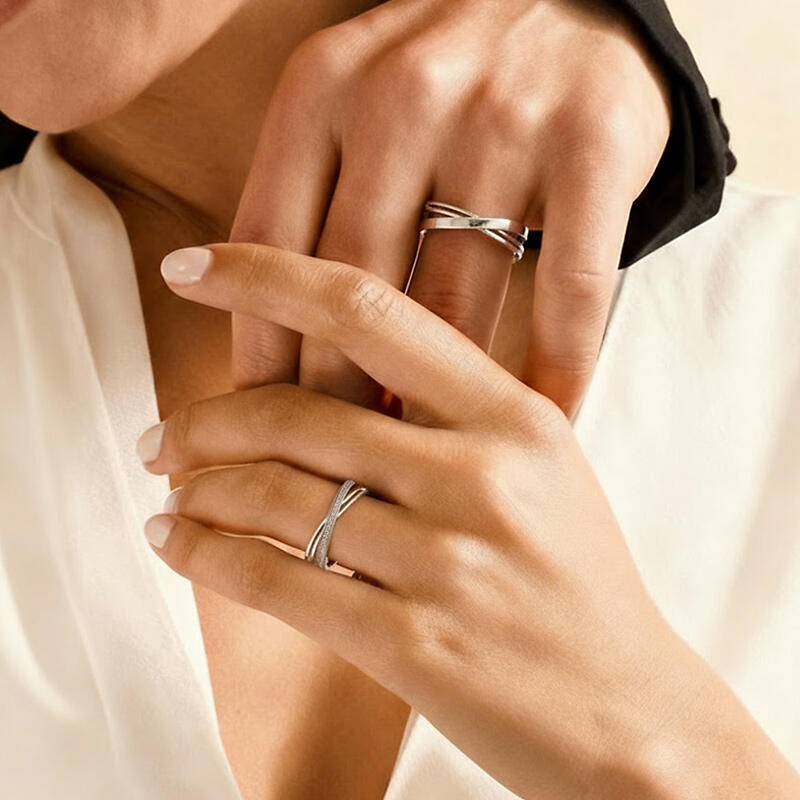 Jeulia Juego de Anillos de Pareja Cruzados Trenzados de Plata de Ley