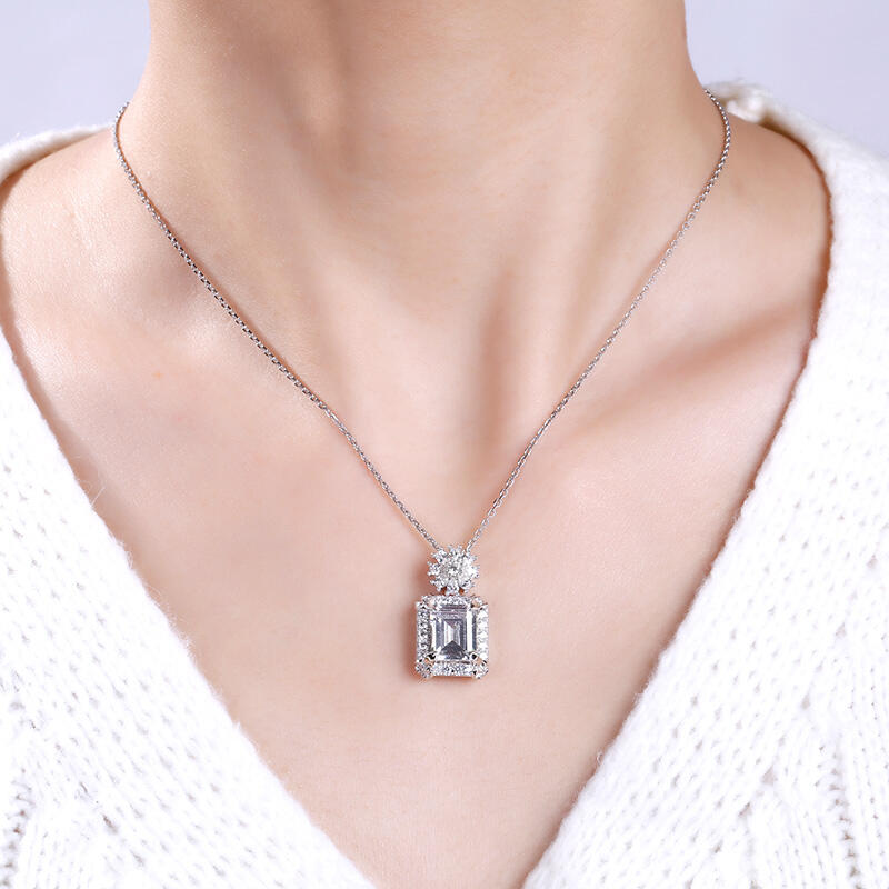 Jeulia Vintage Flower Halo Emerald Cut Sterling Silver Pendant Necklace