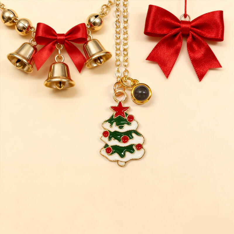 Collar con proyección de imagen de árbol de Navidad personalizado. Regalo divertido para niñas.